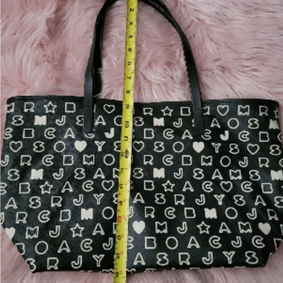 Marc By Marc Jacob’s Tote Bag - Picture 11 of 14